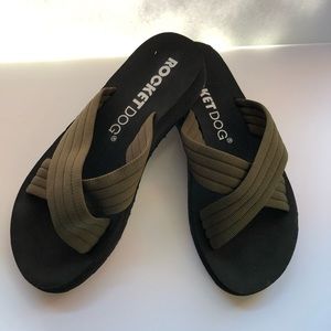 Rocket Dog flip flops